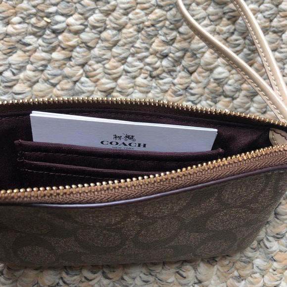 Coach Wrislet: Brown and Pink - Picture 3 of 3